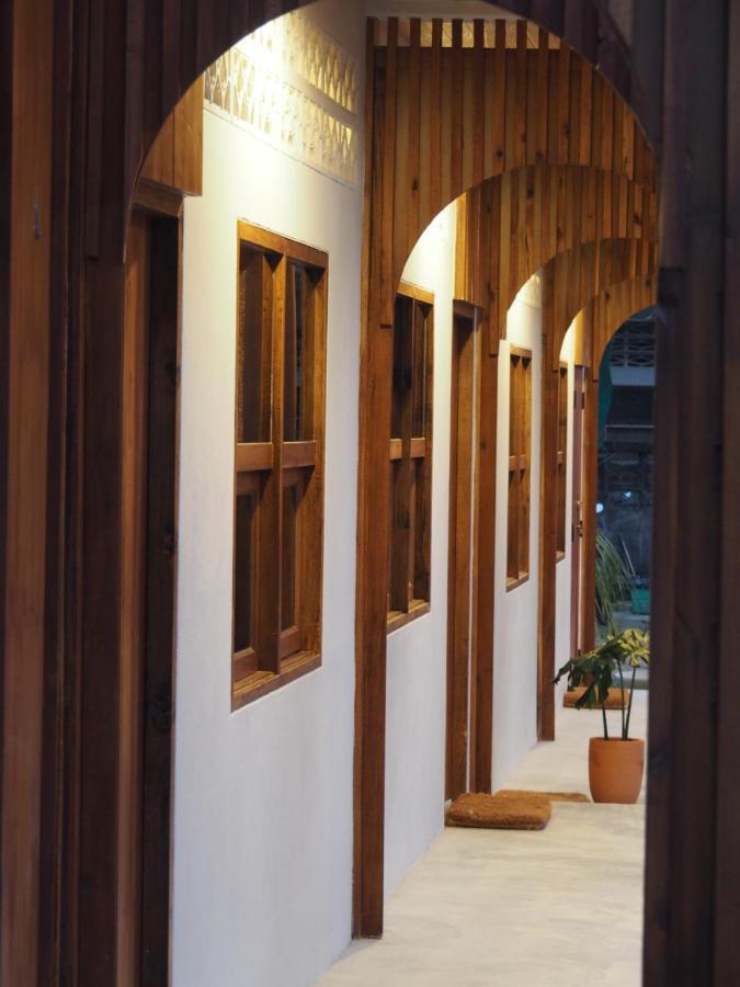 Makai Nap Hotel Thai Mueang Exterior photo